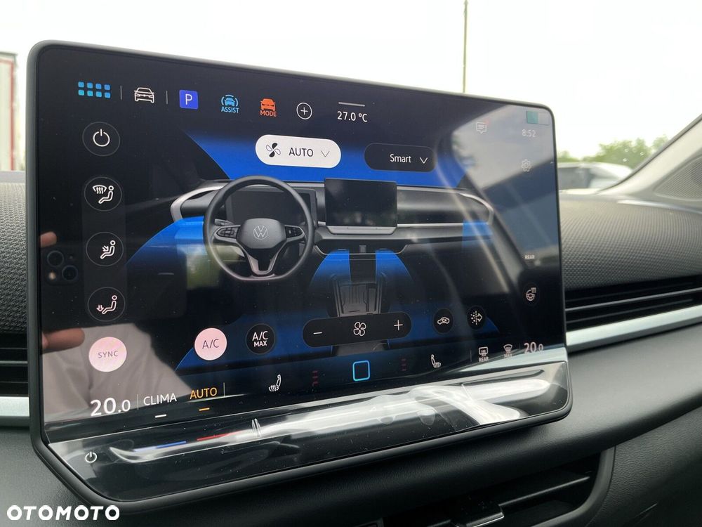 Volkswagen T-Roc 1.5 eTSI Style DSG - 26