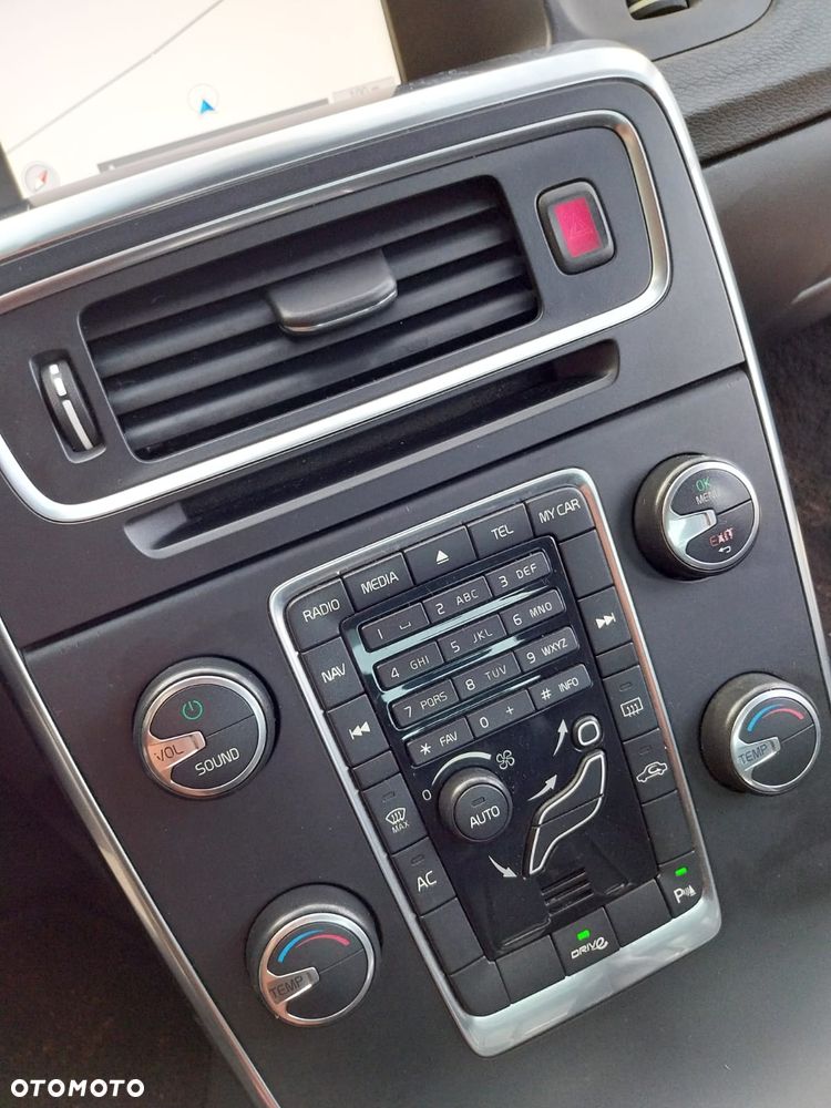 Volvo S60 DRIVe Kinetic - 28