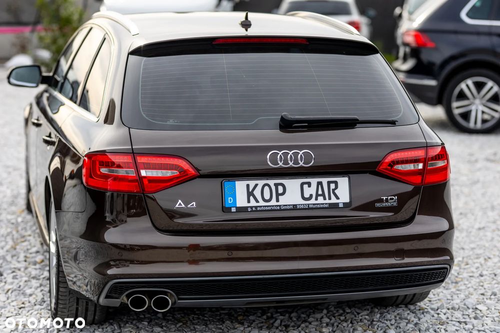 Audi A4 Avant 2.0 TDI DPF clean diesel quattro S line Sportpaket - 35