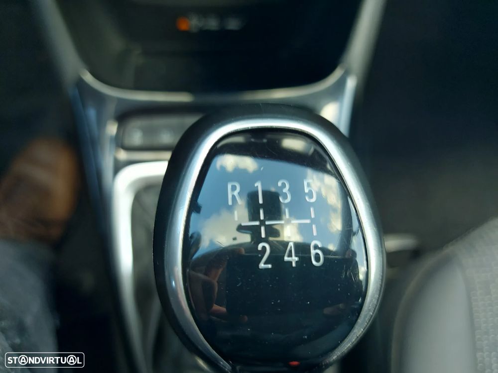 Opel Crossland 1.2 T Elegance - 29