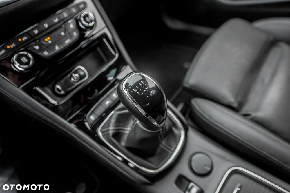 Opel Astra - 33