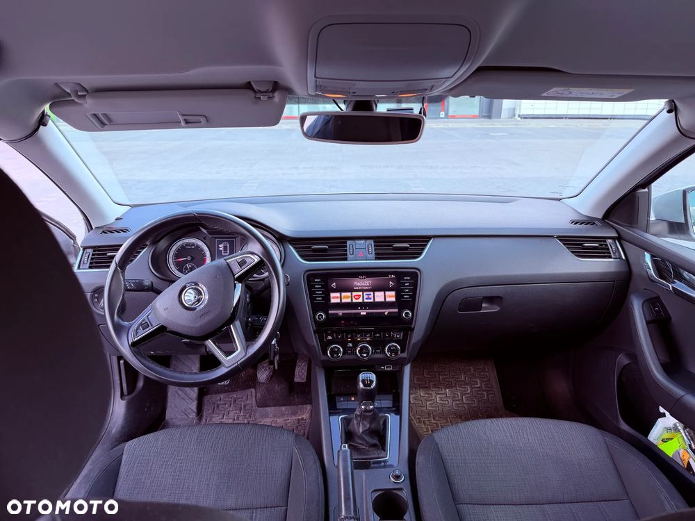 Skoda Octavia 1.6 TDI Style - 4