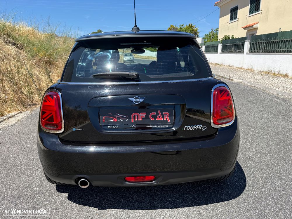 MINI 3 Portas Cooper D - 5