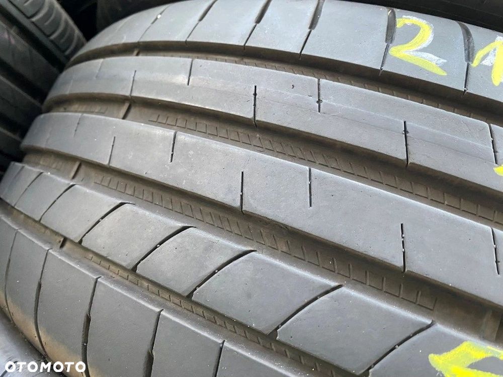 215/50/18 Goodyear Eagle F1_6,8mm_4szt_(208) - 5