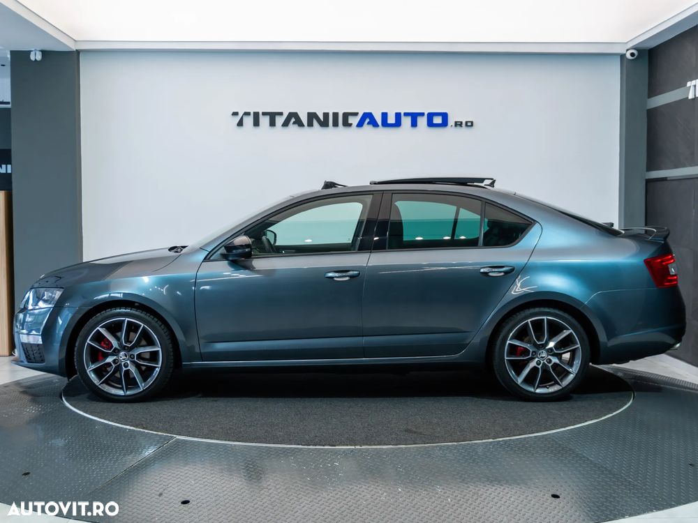 Skoda Octavia 2.0 TDI (Green tec) DSG RS - 6