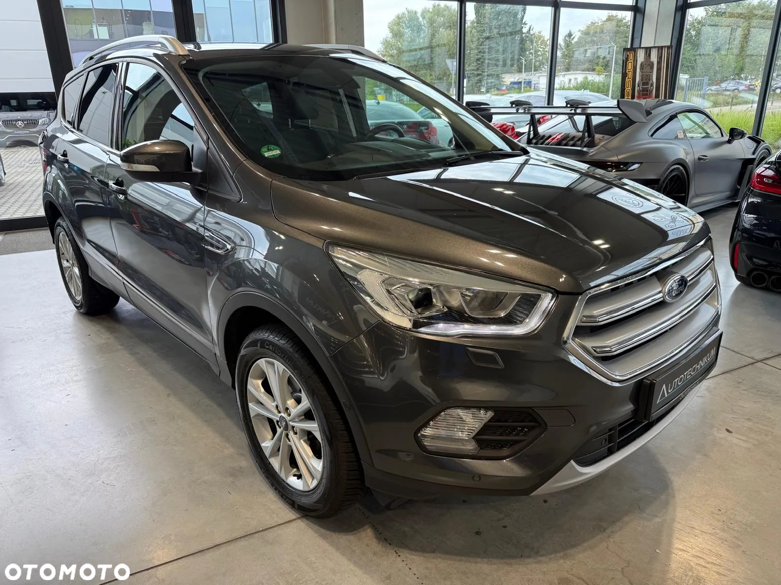 Ford Kuga 1.5 EcoBoost 2x4 SYNC - 3