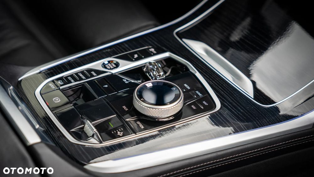 BMW X7 xDrive40i mHEV sport - 24