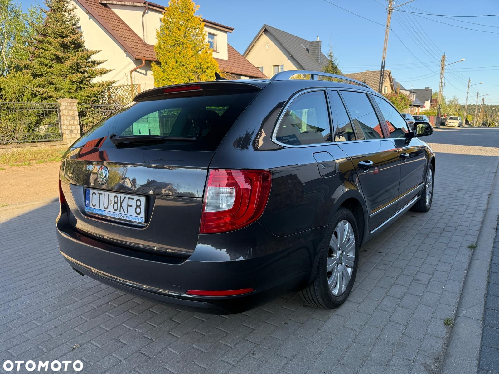 Skoda Superb 2.0 TDI DSG Elegance - 4