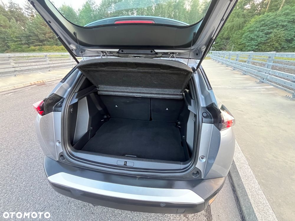 Peugeot 2008 1.2 PureTech Active S&S - 12