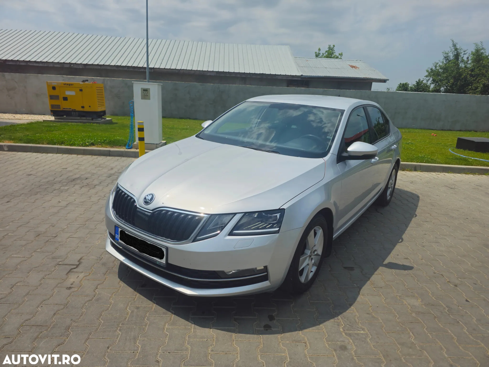 Skoda Octavia 2.0 TDI Ambition - 16