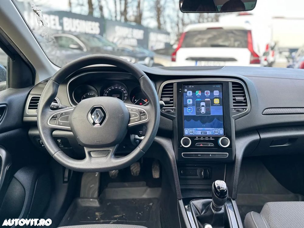 Renault Megane TCe 116 GPF Life - 12