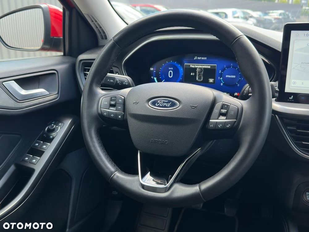 Ford Focus 1.0 EcoBoost Titanium X - 15