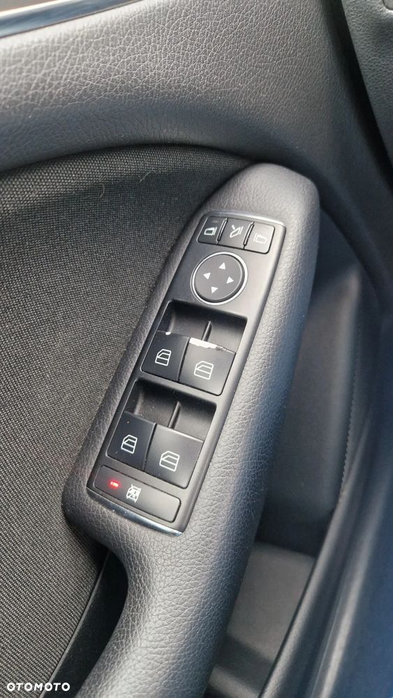 Mercedes-Benz Klasa B 180 CDI 7G-DCT - 22