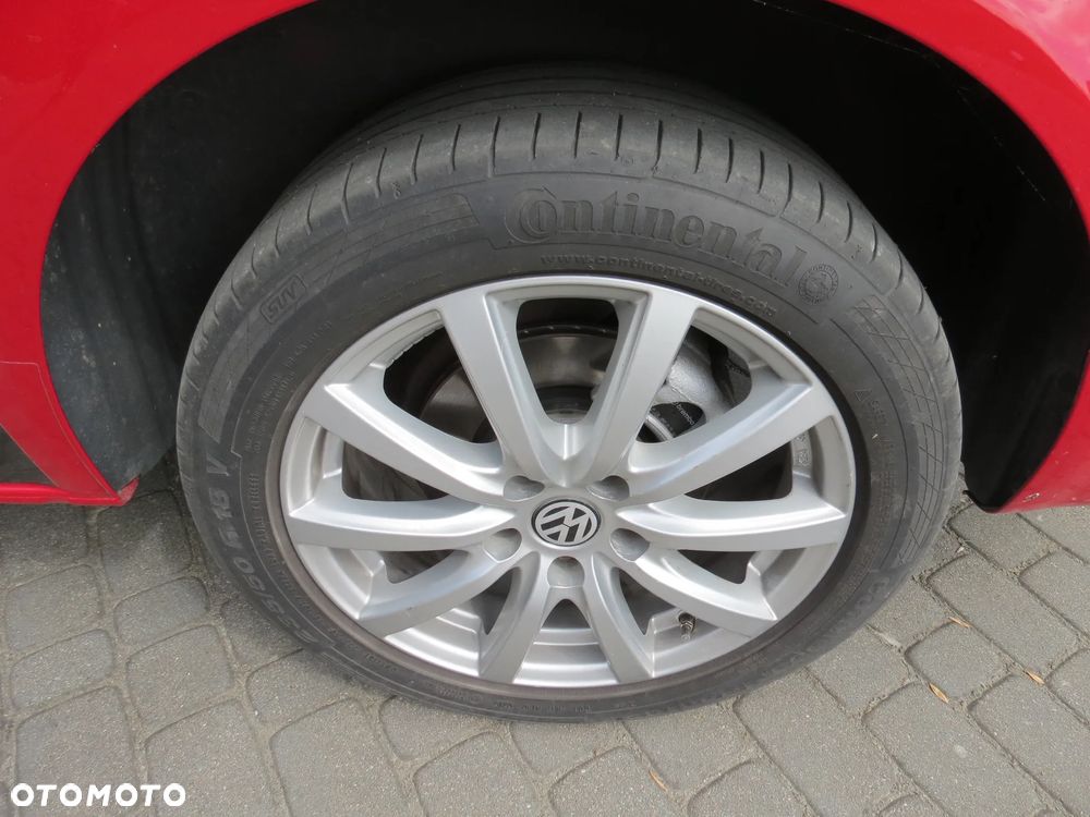 Volkswagen Multivan - 15