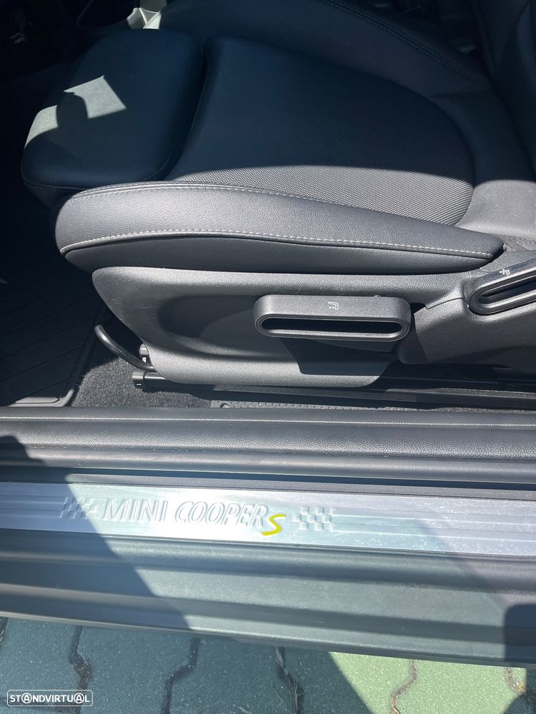 MINI 3 Portas Cooper SE - 15