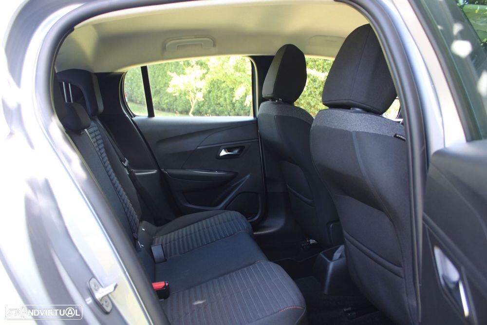 Peugeot 208 1.2 PureTech Active - 22