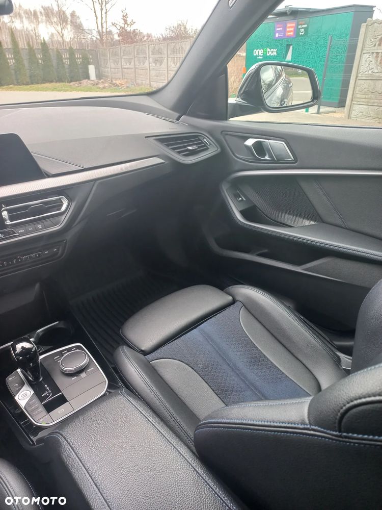 BMW Seria 2 218i M Sport - 16