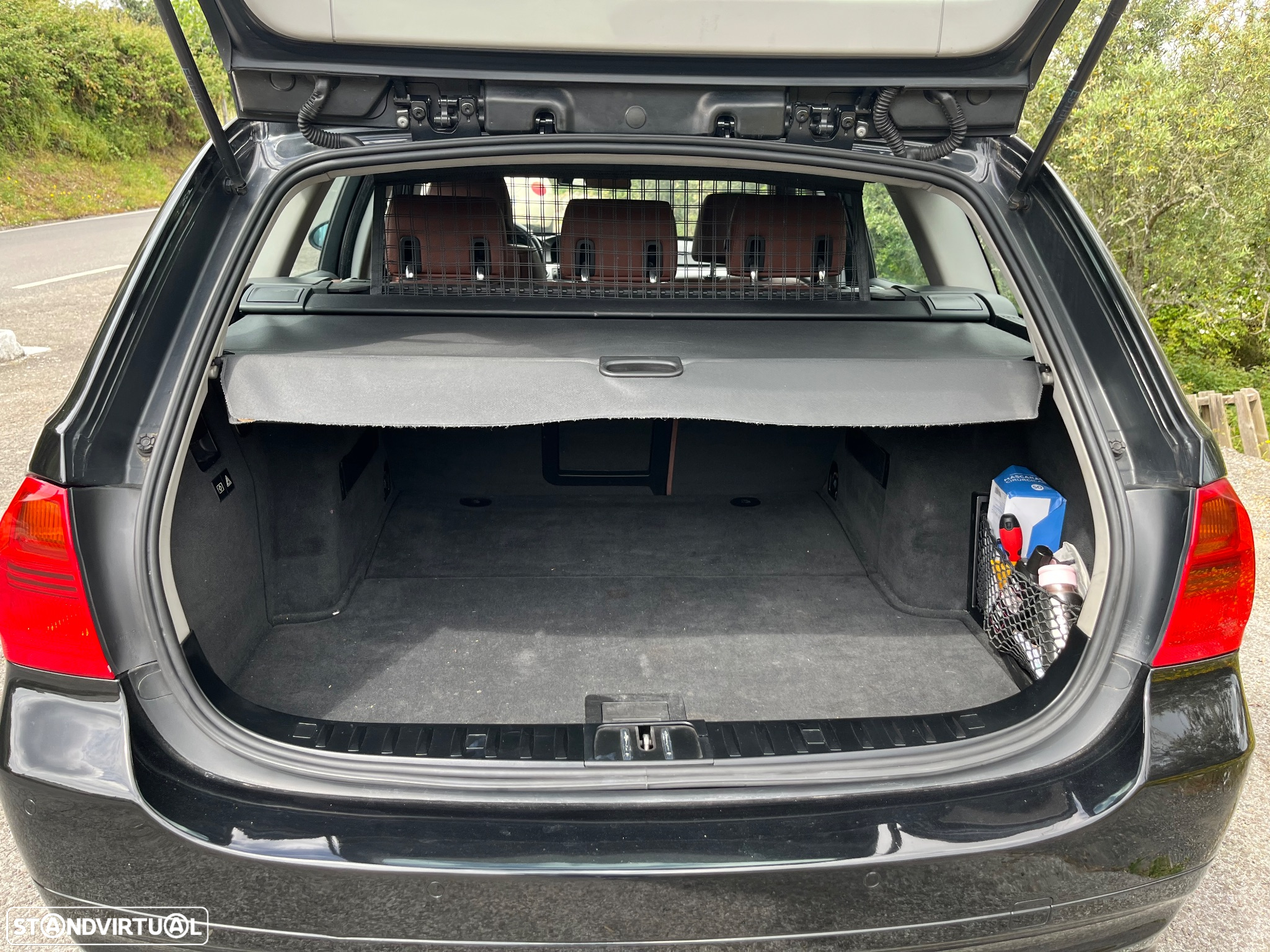BMW 320 d Touring Auto - 8