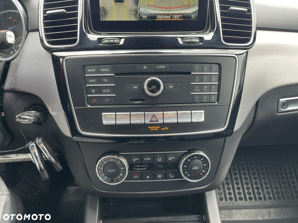 Mercedes-Benz GLE 350 d 4Matic 9G-TRONIC AMG Line - 12