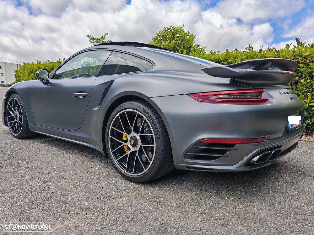 Porsche 911 (991) Turbo S PDK - 10
