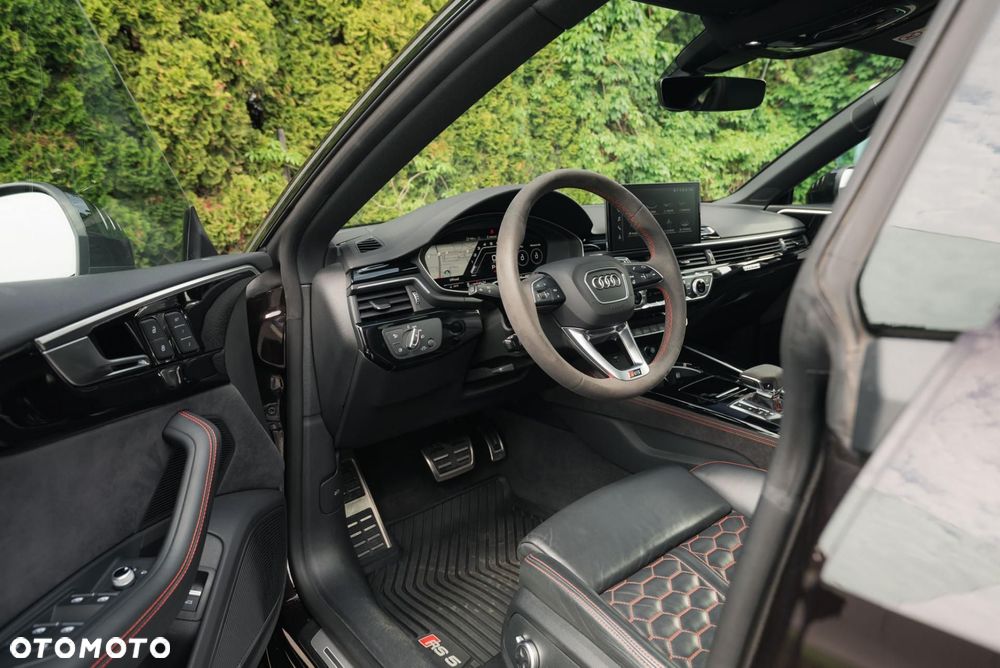 Audi RS5 Coupé - 10