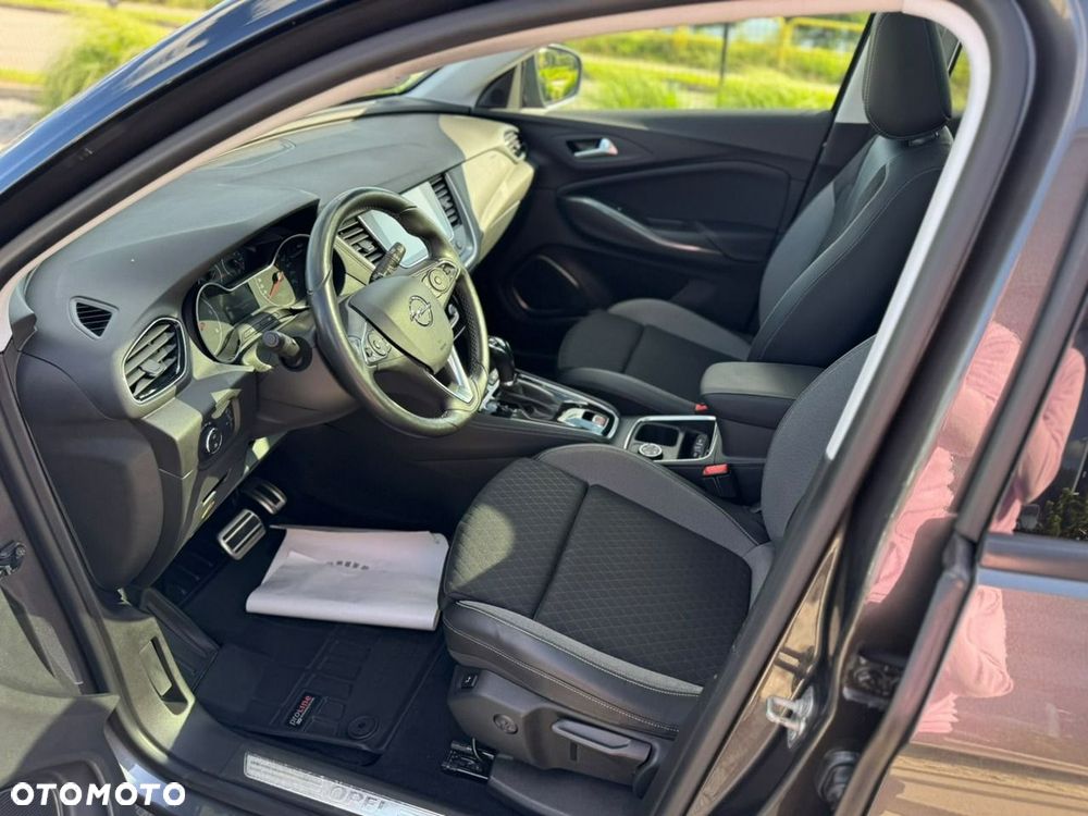 Opel Grandland X - 12