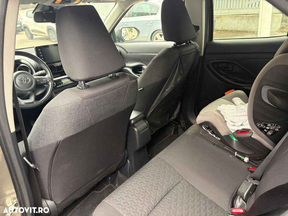 Toyota Yaris Cross - 2