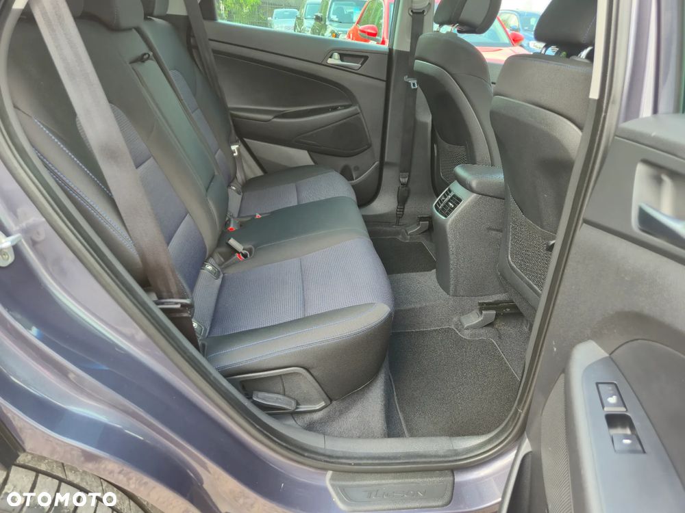 Hyundai Tucson 1.7 CRDI BlueDrive Premium 2WD DCT - 21