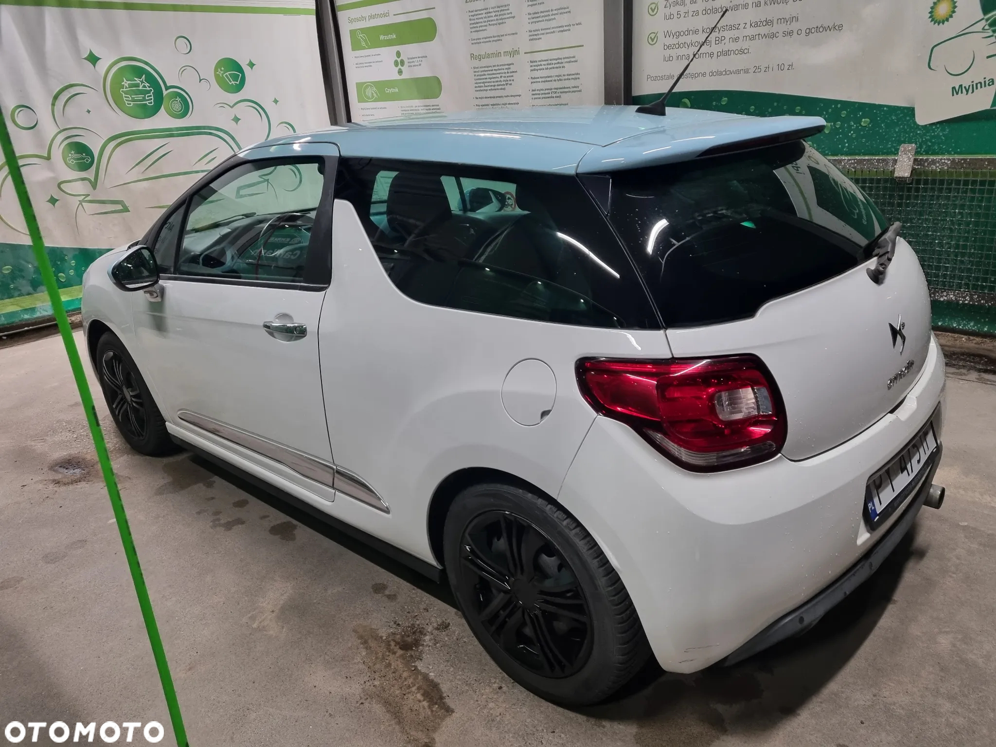 Citroën DS3 1.6 THP SportChic - 17