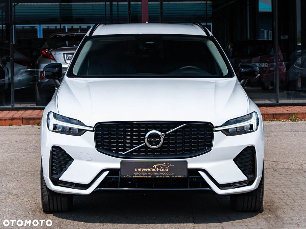 Volvo XC 60 B4 B Plus Dark - 14