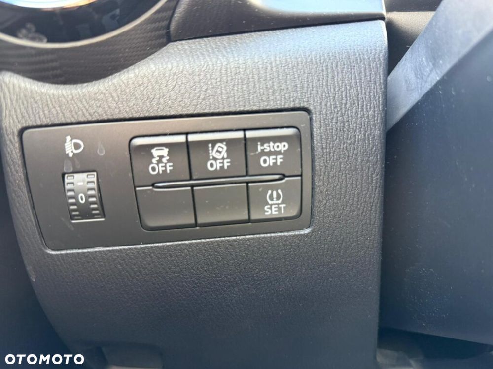 Mazda 2 SKYACTIV-G 90 KIZOKU - 26