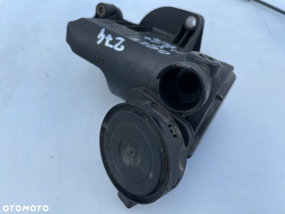 Odma separator oleju vw Golf V 1.4 16V BCA 036103464AD - 3