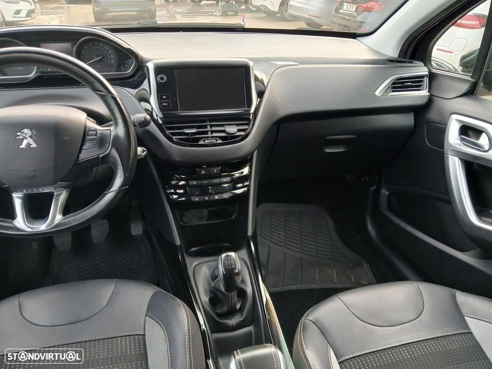Peugeot 2008 1.5 BlueHDi Active - 13