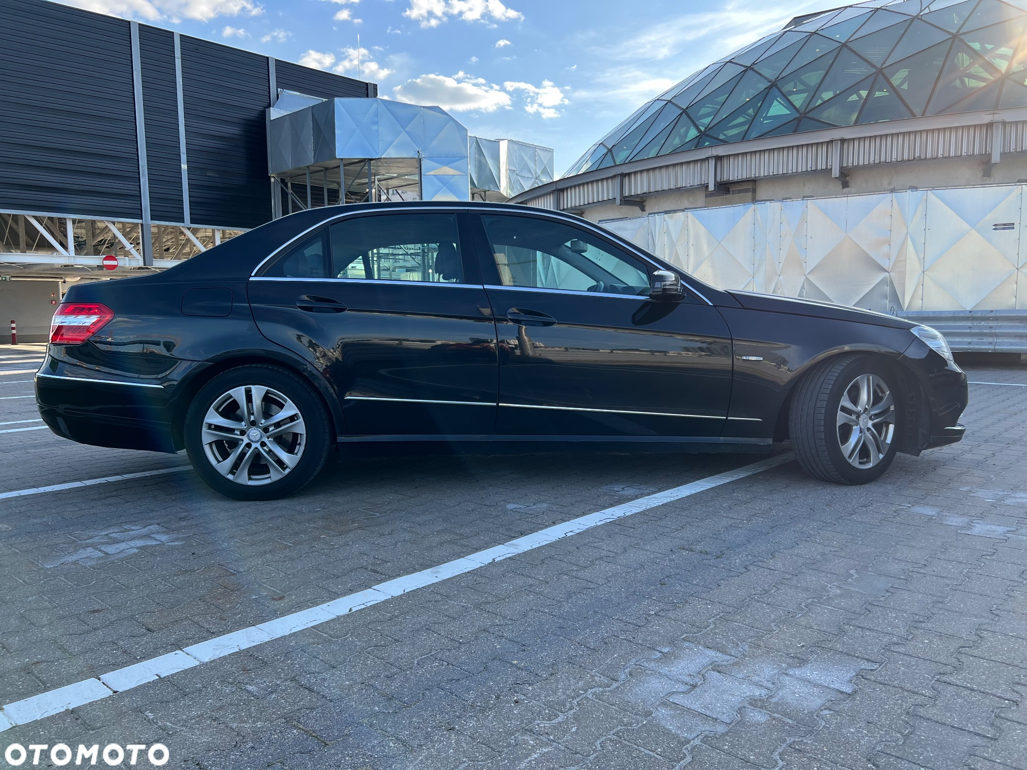 Mercedes-Benz Klasa E 350 CDI BlueEff Avantgarde - 8
