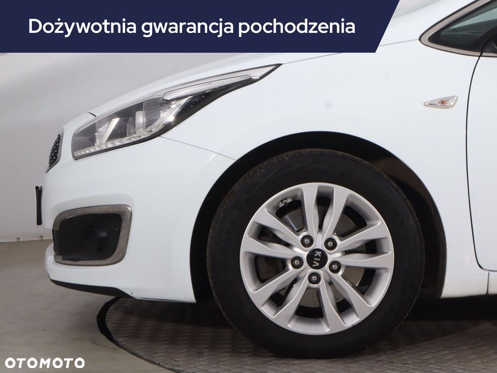 Kia Ceed - 17