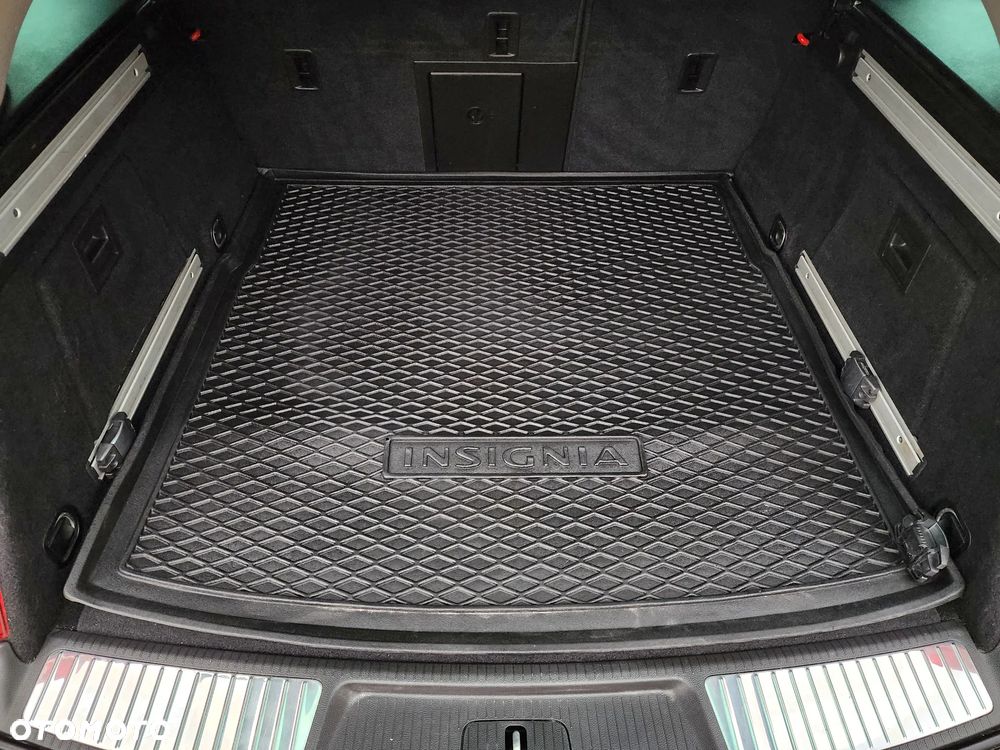 Opel Insignia 2.0 Turbo 4x4 Sport - 40