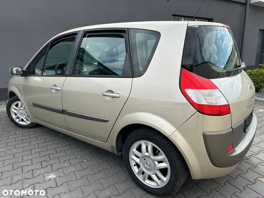 Renault Scenic - 5