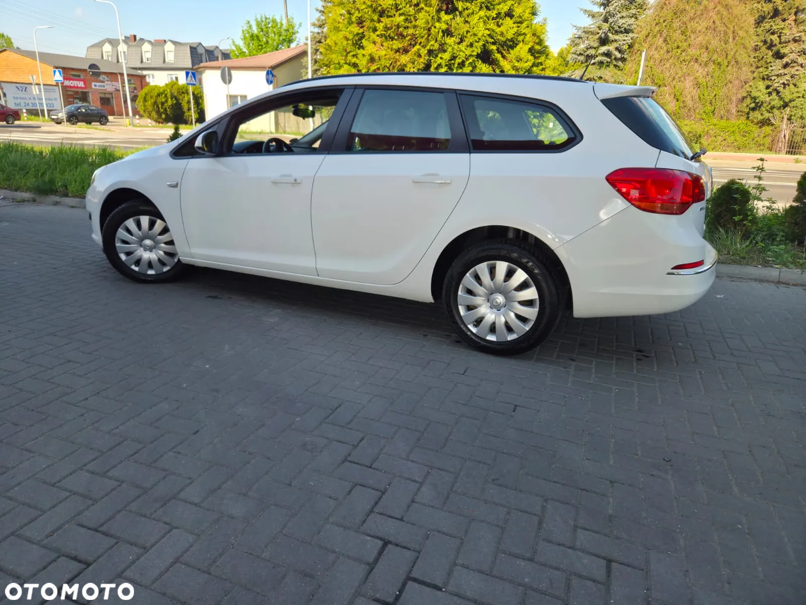 Opel Astra 1.6 Sports Tourer Design Edition - 16