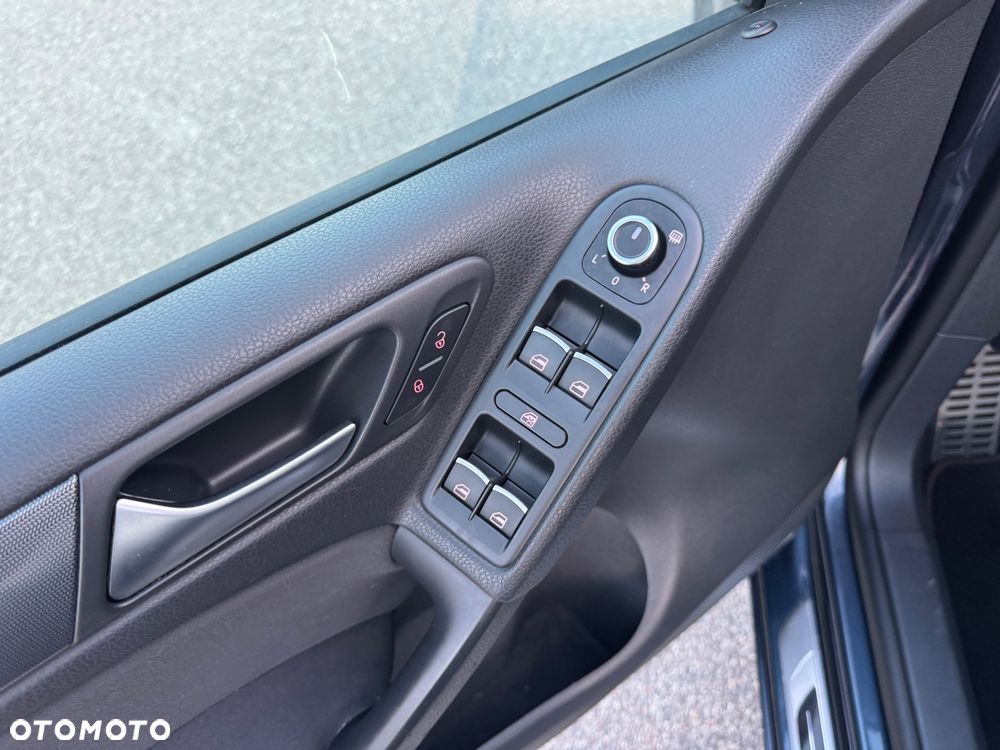 Volkswagen Golf 1.2 TSI Style - 24