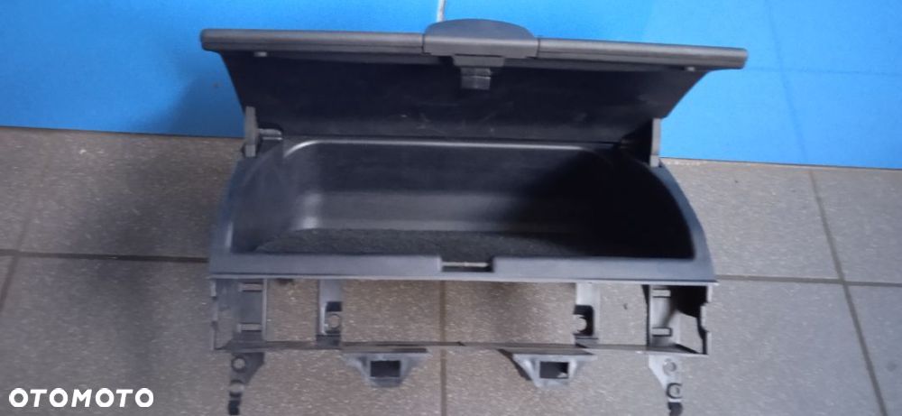 Schowek konsoli Mazda 6 GJ6A5254XA02 - 2