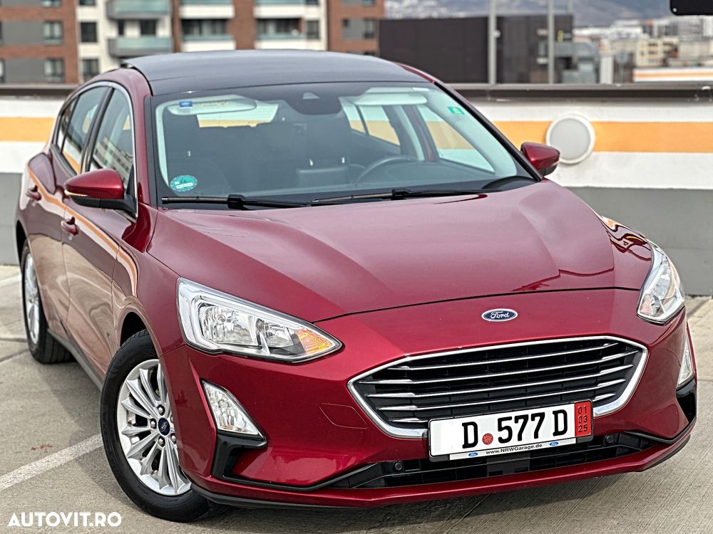 Utilizat Ford Focus 2019 - 9 999 EUR, 208 000 km - Autovit.ro