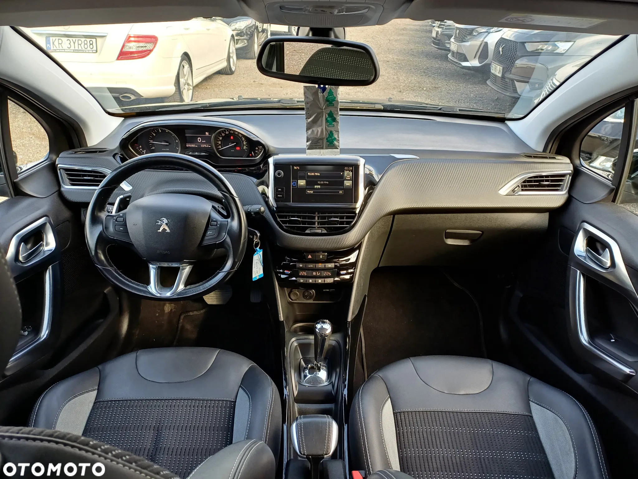 Peugeot 2008 82 e-VTI ETG5 Allure - 21