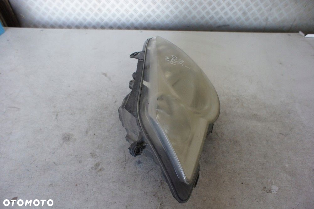 VW POLO 9N LIFT LAMPA LEWY PRZÓD - 2