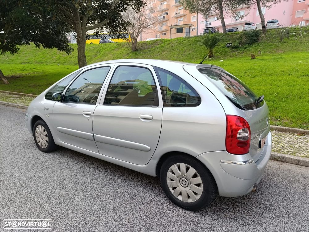Citroën Xsara Picasso 1.6i Exclusive - 12
