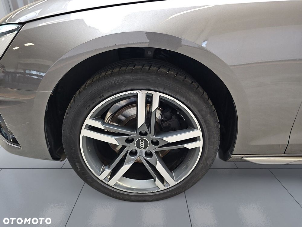 Audi A4 Avant 35 TDI mHEV Advanced S tronic - 31