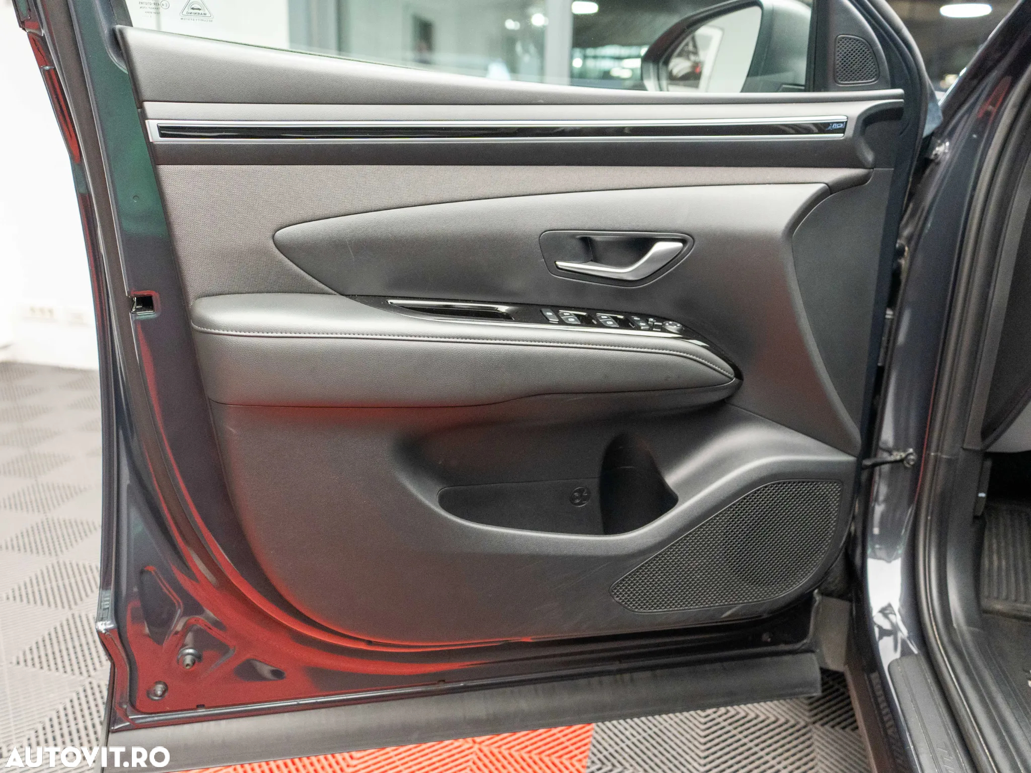 Hyundai Tucson HEV 1.6 l 230 CP 4WD 6AT Style+ - 9
