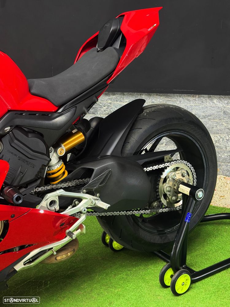 Ducati Panigale V4 - 11