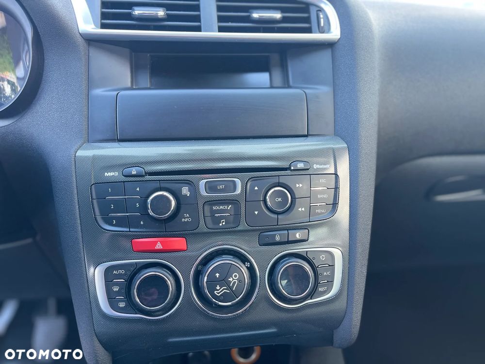 Citroën C4 VTi 120 Selection - 15
