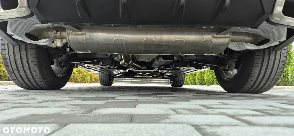 Mercedes-Benz GLC Coupe 300 4-Matic - 40