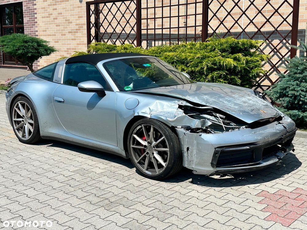 Porsche 911 Carrera 4S PDK - 10